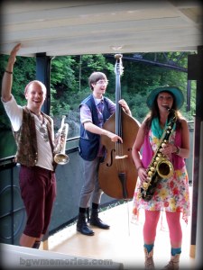 The wonderful Wine of the Rhine River cruise band!